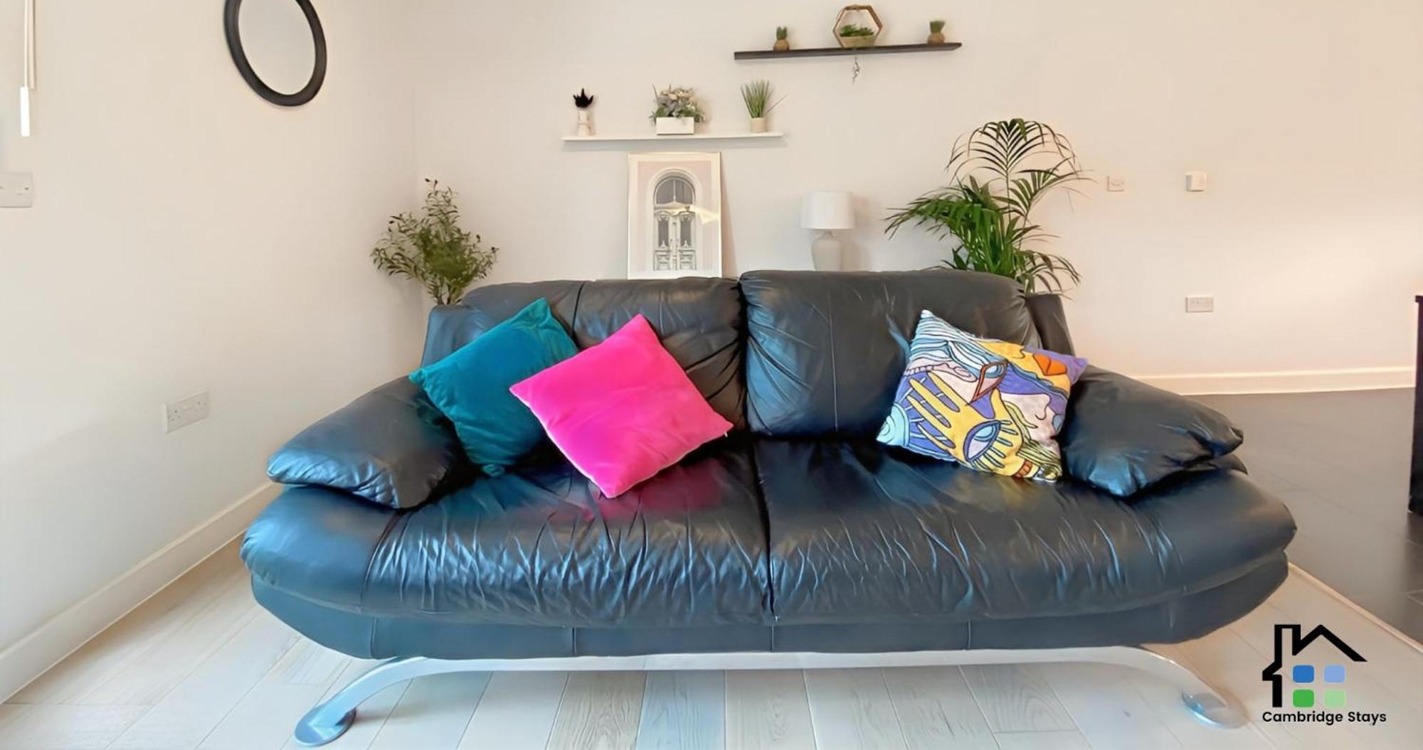 Cambridge Stays - Apartment At Addenbrooke Hospital And Bio Campus - Free Private Parking المظهر الخارجي الصورة